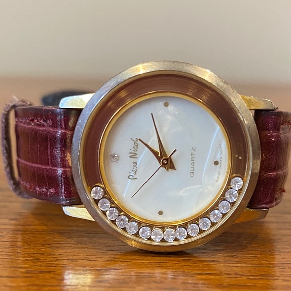 Vintage Woman's Pierre Nicol Watch - Picture 1 of 8